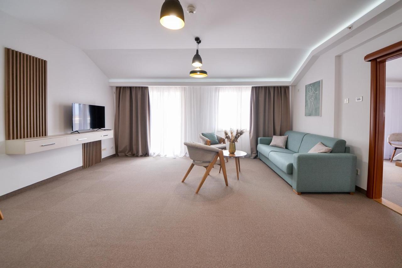 Magnolia Place Tivat Exterior photo
